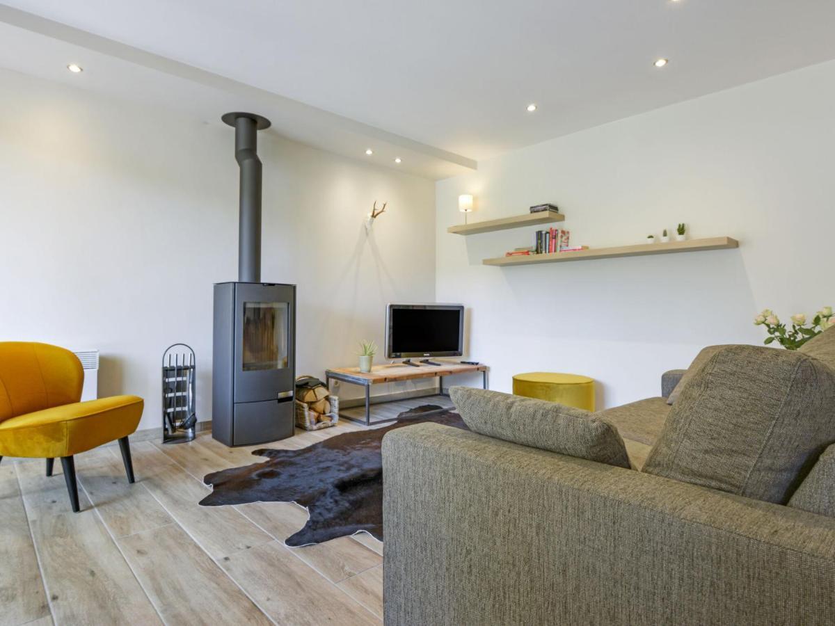 Alluring Holiday Home In Gros Fays With Garden Extérieur photo